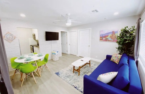 Lauderdale Harbours Apartamento | Casa Cordova Apartments By Lowkl