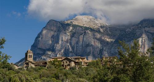 El Pueyo de Araguás Casa | Casa Coronas
