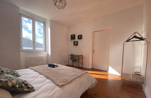 Monplaisir Apartamento | Casa Cosy : Spacious T2 - Parking - Quiet