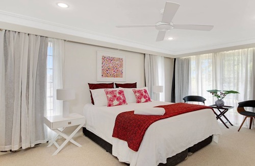 Culburra Beach Casa | Casa Culburra - mid-century modern style retreat with fireplace, swimming pool, and billiard table