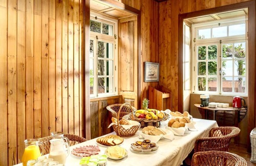 Sao Jorge Casa | Casa da Fajã Alta is a traditional manor house, full of charm and comfort.