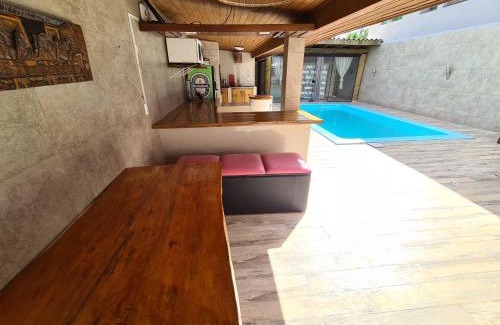 Tabuleiro Casa | Casa da Piscina Camboriú