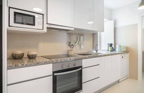 Castelo do Neiva Casa | Casa da Quinta de Pedral by Interhome