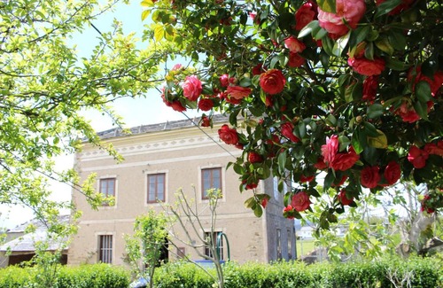 Figueras (Castropol) Casa | Casa de aldea Chacurro