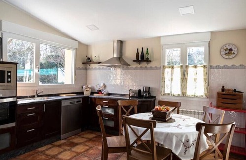 Granda (Siero) Chalet De Esquí | Casa de Aldea Guaralde Asturias