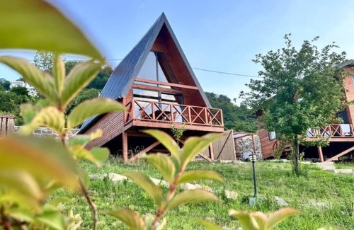 Bolaman Casa | Casa de Arte Üçgen Bungalov