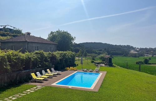 Paredes de Coura Cabaña | Casa de Campo Acolhedora com Piscina Privativa