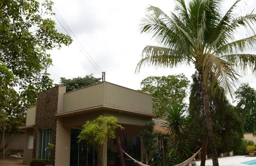 Delta Casa | Casa de campo c WiFi, piscina e churrasq -Delta/MG