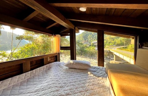 Baños de Agua Santa Apartamento | Casa de campo con vista al Río River Paradise