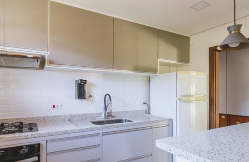 Portao Casa | Casa de campo em Atibaia com Lareira e Piscina