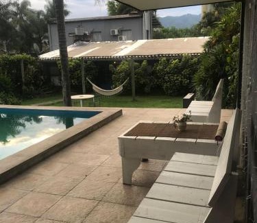 Yerba Buena Apartamento | Casa de Huéspedes La Escondida