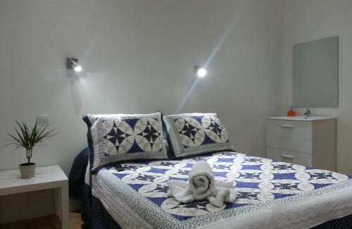 Embajadores Casa | Casa de Huéspedes Prada