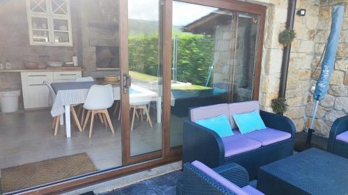 Fazouro Casa | Casa de Invitados con asador y piscina de uso privado