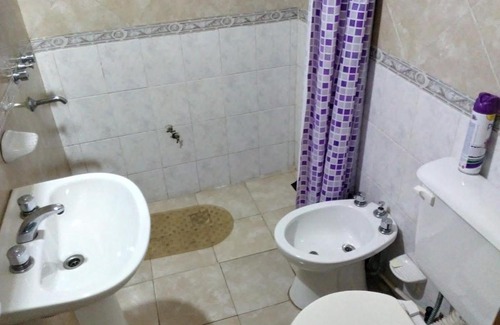 Reyes Casa | Casa de la Paz Cabañas