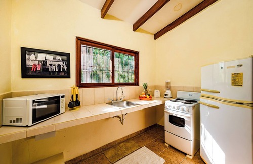 Palm Beach Estates Villa | Casa de La Vida Grande: Un Paraíso Tropical en Playa Grande