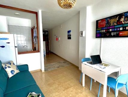 Punta del Hidalgo Apartamento | Casa de Las Olas - Ocean Front with Balcony