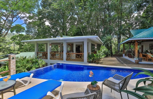 Portalón Villa | Casa de Paz - Portasol Living