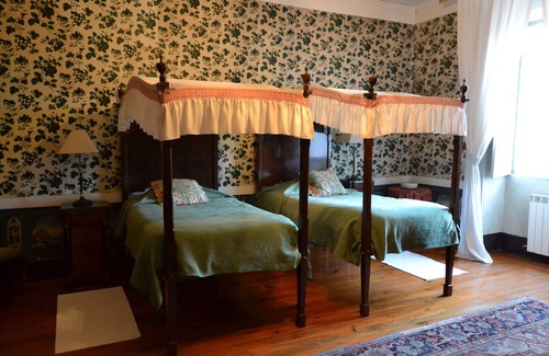 Nespereira Otro | Casa De Sezim