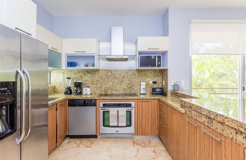 Zazil-ha Apartamento | Casa del Mar by Stella Rentals