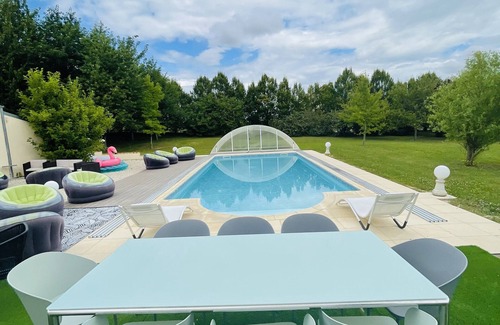 Saint-Martin-d'Ordon Casa | Casa Del sol Burgundy