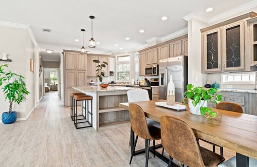 Poiciana Park II Casa | Casa del Sol - Heated Pool, Mins to Beach and DT