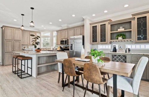 Poiciana Park II Casa | Casa del Sol - Heated Pool, Mins to Beach and DT