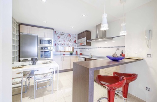 Gatova Apartamento | Gatova Luxury Sunset Retreat