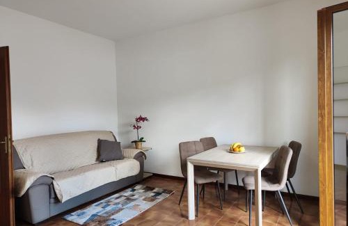 Azzano Apartamento | CASA DEL SOLE