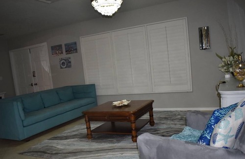 Kings Lake Casa | “Casa Della Luna” Private Luxury Pool Home, Only minutes To The Beach