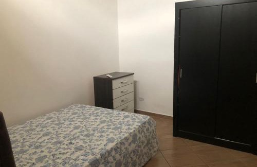 Jardim California Casa | Casa descanso Caraguá 1