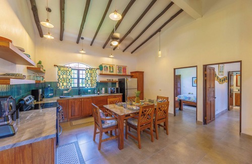 Hills of Esterillos Casa | Casa Destino - Private community with pool
