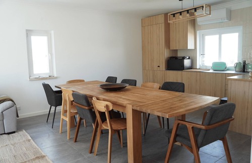 Aldeia do Meco Villa | Casa do Mural - Heated salt pool, games room, garden and beaches nearby!