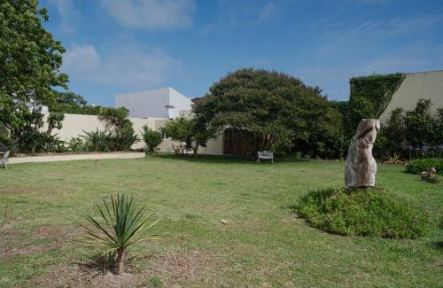 Ponta Delgada Casa | Casa dos Arcos - Studios & Pool