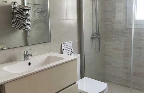 Los Franceses-la Vega Chalet De Esquí | Casa El Pitijopo con piscina cubierta