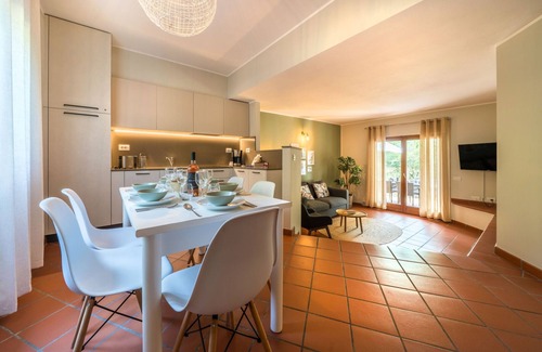 Crone Apartamento | Casa Elisa A - Idro