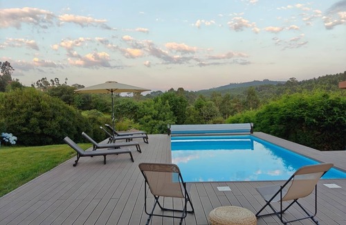 Villaviciosa Casa | Casa Eloy: Espaciosa casa rural con piscina climatizada, 8 min de Playa de Merón