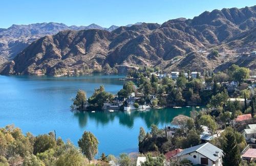 Rincon del Atuel Casa | Casa en Los Reyunos, Ubicación perfecta Frente al lago