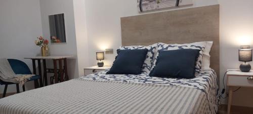Coves Noves Apartamento | Casa en piedra (Stone House)
