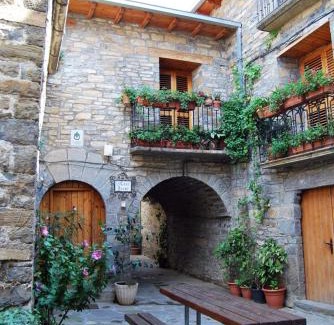 El Pueyo de Araguás Casa | Casa Encuentra, en el Pirineo al lado de Ainsa
