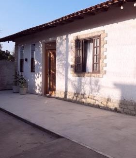 Camburi Casa | Casa espaçosa bem localizada em Maricá!