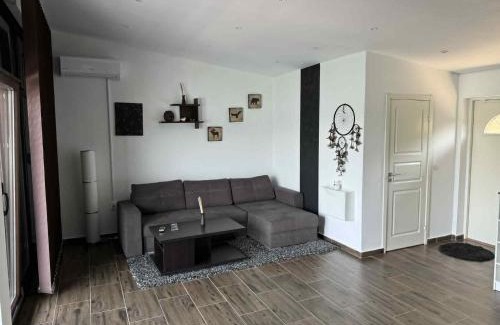 Eselnita Apartamento | Casa Florida