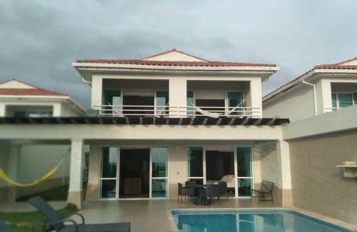 Arroyo de Piedra Casa | Casa frente al mar con piscina a las afueras de Cartagena
