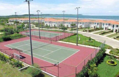 Arroyo de Piedra Casa | Casa frente al mar con piscina a las afueras de Cartagena
