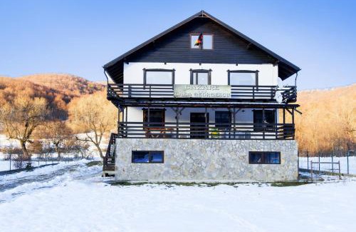 Rasnov Casa | Casa Georgescu