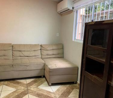 Foz do Iguacu Casa | casa grande para até 15 pessoas