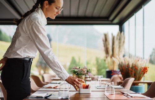 Cortina d'Ampezzo Hotel | Casa Guargnè
