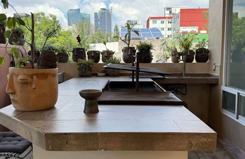 La Condesa Villa | Casa Há · A Soulful 7-Br Home w/ Rooftop, Condesa