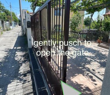 Servola-Chiarbola-Valmaura-Borgo San Sergio Casa | Casa indipendente con giardino privato e posto macchina gratuito