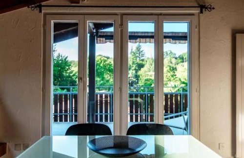 Astano Apartamento | Casa Inerella - Intimo rifugio con terrazza e caminetto