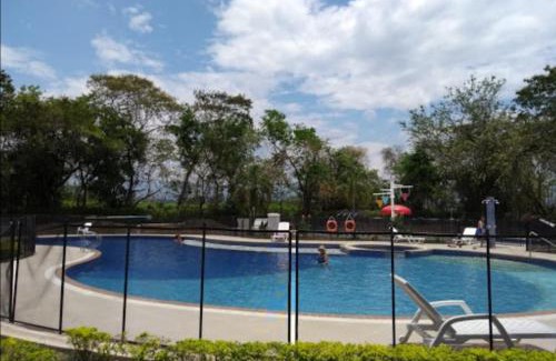 Tocaima Casa | Casa Isabella (En condominio campestre)